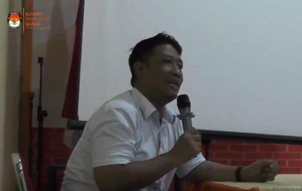 Video : Penyerahan Atribut Gerak Jalan Sehat Ke PPK, PPS dan PPDP Video : Penyerahan Atribut Gerak Jalan Sehat Ke PPK, PPS dan PPDP
