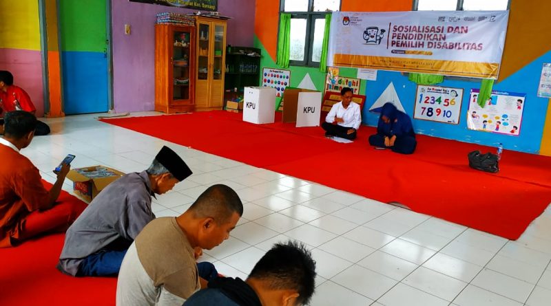 KPU Parepare Gelar Sosialisasi dan Pendidikan Pemilih Disabilitas KPU Parepare Gelar Sosialisasi dan Pendidikan Pemilih Disabilitas